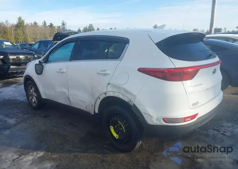 2017 Kia Sportage Lx z USA, uszkodzony, nr VIN KNDPMCAC9H7132755